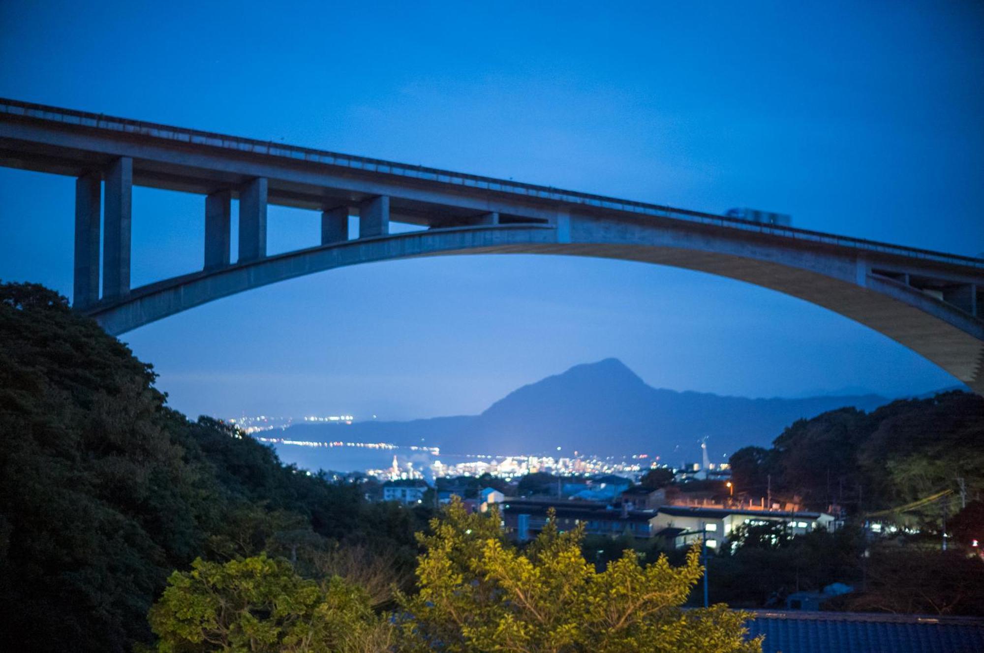 岡本屋旅館 別府市 エクステリア 写真