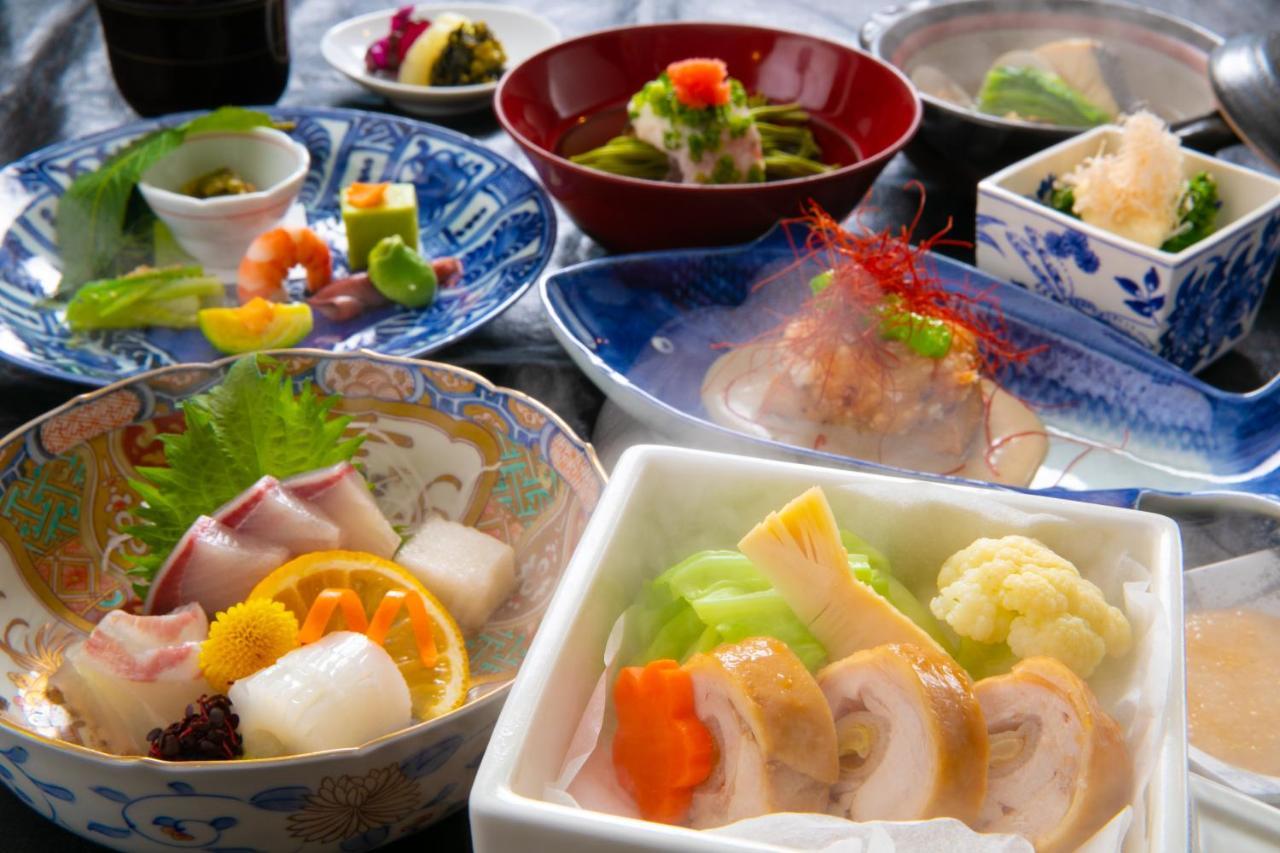 岡本屋旅館 別府市 エクステリア 写真