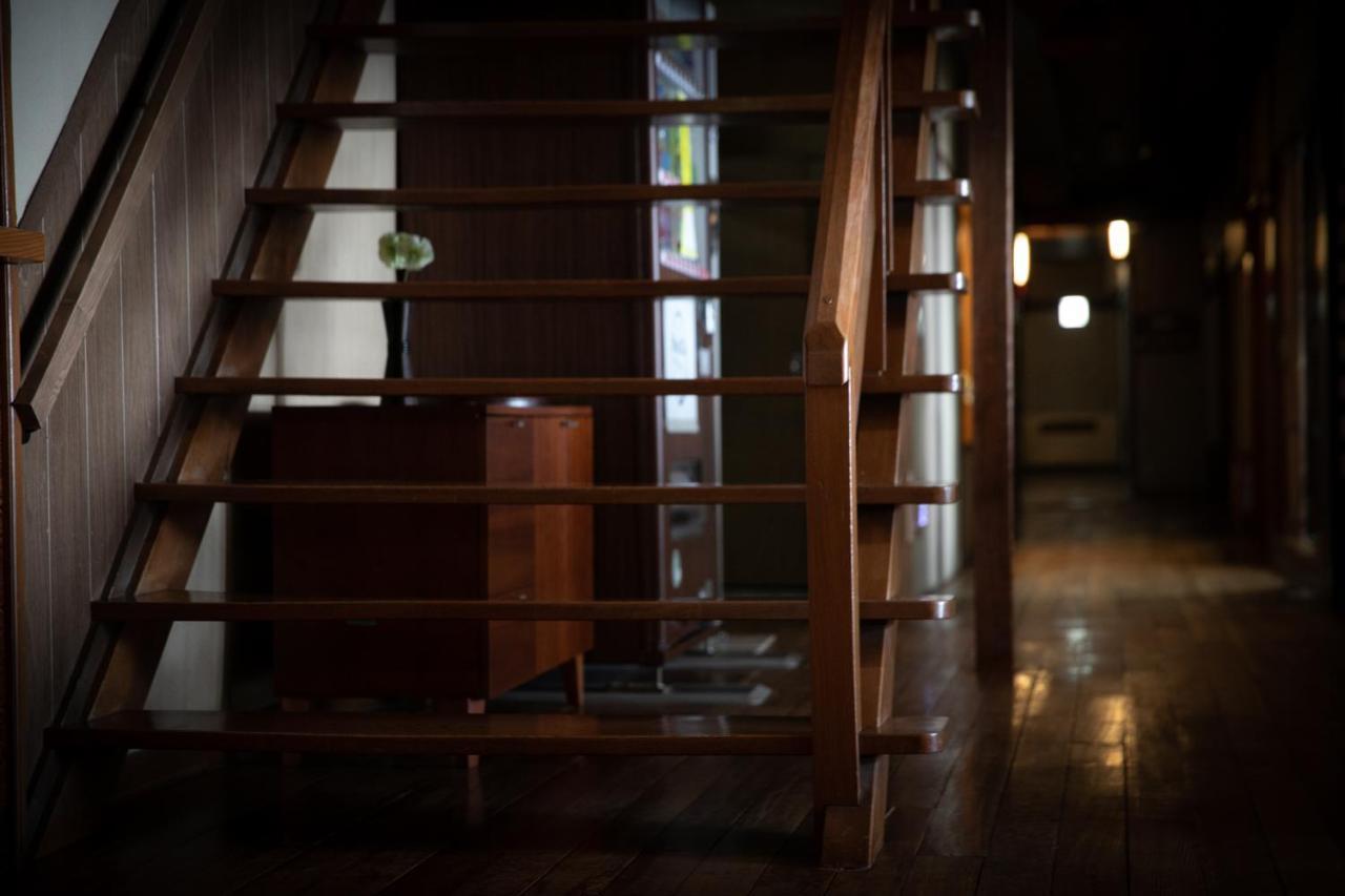 岡本屋旅館 別府市 エクステリア 写真