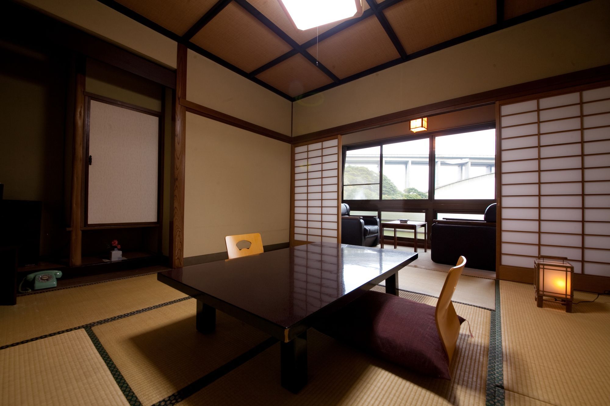 岡本屋旅館 別府市 エクステリア 写真